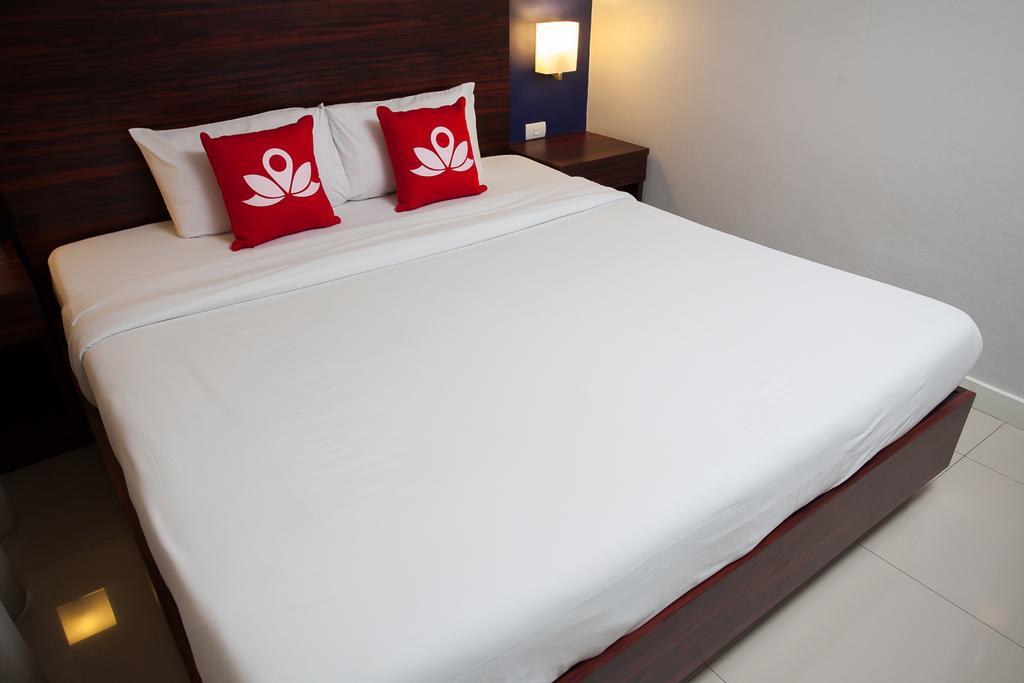 Zen Silom Soi 17 Hotel 2*