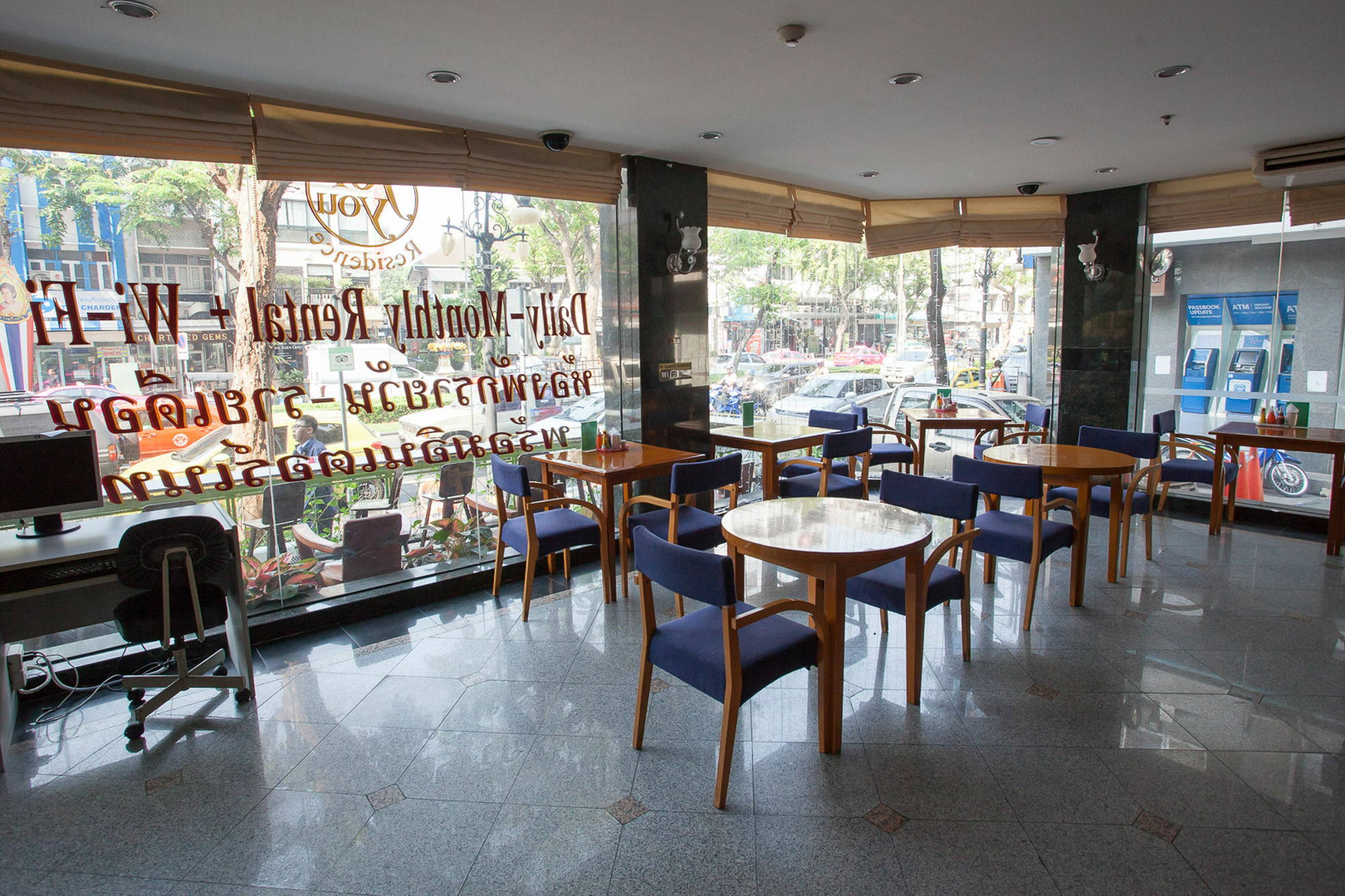Zen Silom Soi 17 2*